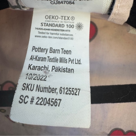 Hello Kitty pottery barn teen PJs Hearts Organic Cotton Percale Pajama Set small - Picture 9 of 16